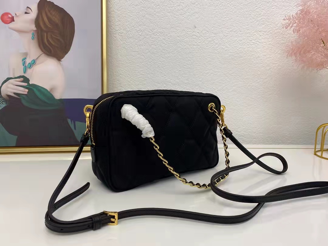 1b9aca31fd6a2ea4cee57c7f790b5711_1650425780_0649.jpg 1b9aca31fd6a2ea4cee57c7f790b5711_1650425780_0649.jpg