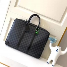 포르트-도큐멍 보야주 PM